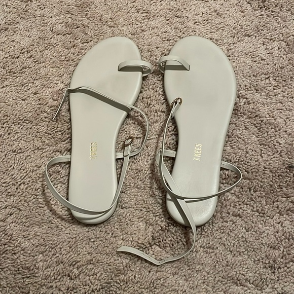 Tkees sandals size 9 white - Picture 1 of 2
